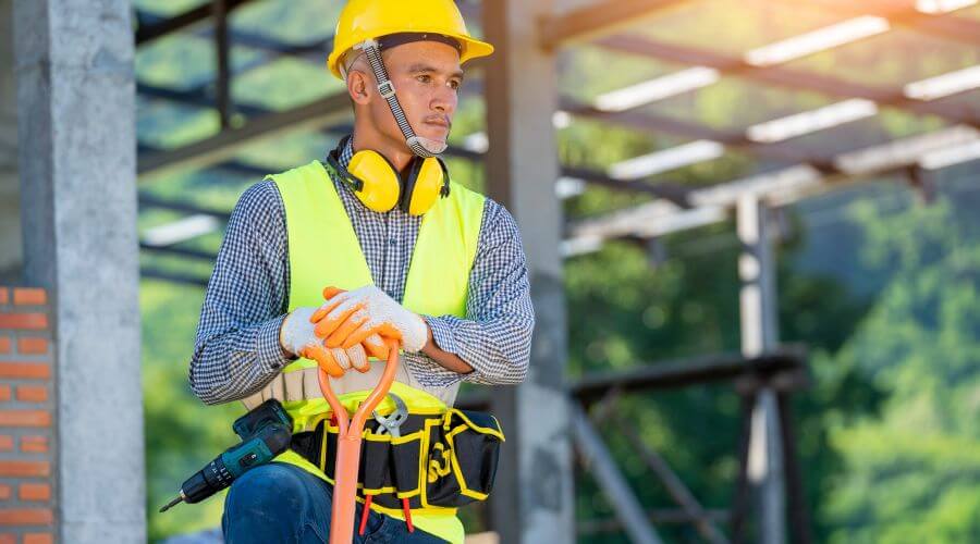 Professional gutter cleaning in Naubinway, MI